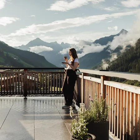 Hotel Jagdhof Pure Mountain