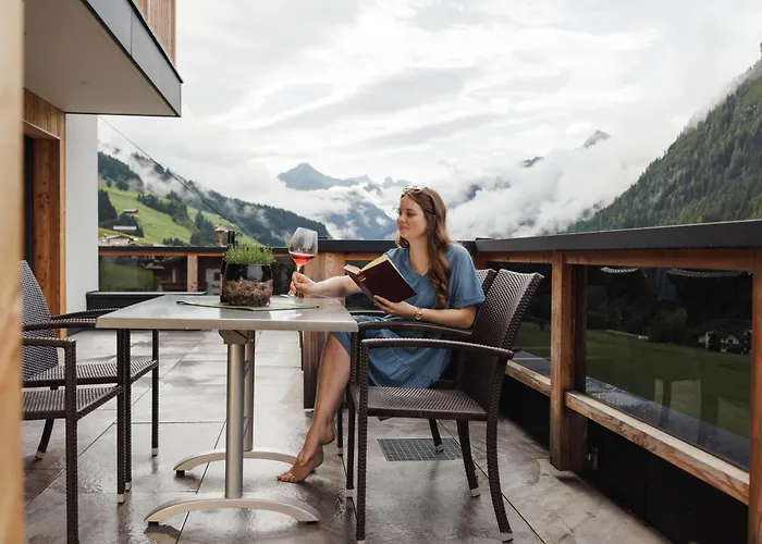 Jagdhof Pure Mountain Hotel 4*